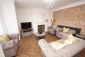 Grade 2 Listed Apartment, Southport Promenade - Image 3