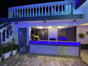 House R2 - with swimming pool, 04km from the Olympic Park - Image 3