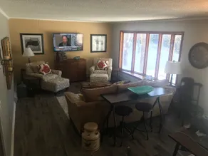 4 bedrooms, 2 bath, fully furnished basement w/bar - Image 2