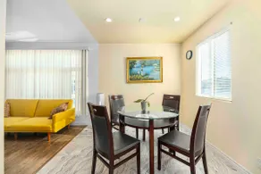 PrivateHOUSE,3Bd1king2Queen w/kitchen,patio,BBQ,Ac,free parking,Laundry &WiFi - Image 3