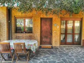 Mary's Home - Image 4