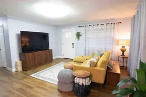 Brand New! Florida Riverfront Getaway - Image 4