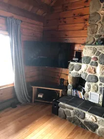 Lakefront Log Cabin on Pleasant Lake - Image 5