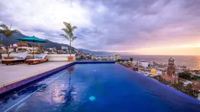 NEW CONDO, Infinity pool*WIFI - Image 5