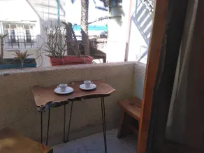 'Sea'through Apartment - Image 4