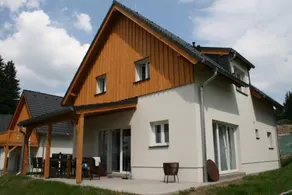 CASA SUL LAGO CON ACCESSO DIRETTO AL LAGO - Image 3