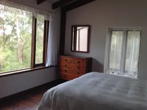 Tranquil cottage overlooking inlet - Image 5