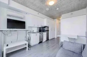 Contemporary/bright studio in the heart of Oshawa! - Image 2