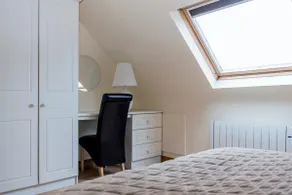 Bunhovil -3 bedroom - Image 2