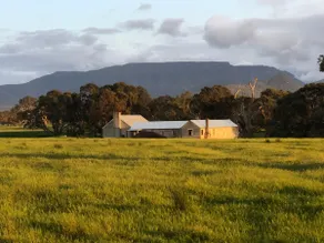 Historic Shearers Quarters @ Beautiful Mount William Station - Image 4