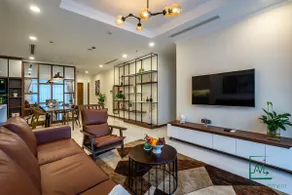 AMAVI LUXURY - VINHOMES SPACIOUS AND COZY APT FOR FAMILY/GROUP - 4 BR - Image 3