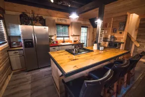 The Overlook/Cozy 2 bed/Hot Tub/Wood Stove/Firepit - Image 5
