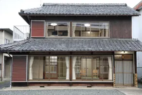 Guesthouse Omihachiman good location attractions within walking distance You can relax in front of the bus stop Free parking - Image 2