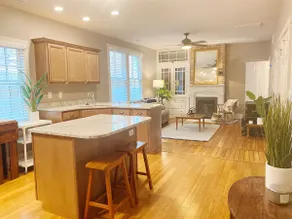 Rustic Authentic Bluegrass Apt Blks from Downtown! - Image 5