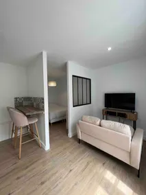 City center apartment La Mothe Achard - Image 4