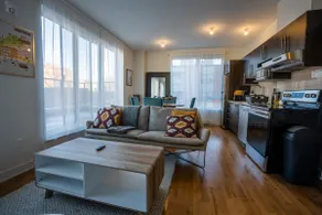 Penthouse 2BR Suite & Terrace | Walk to Old Port - Image 2