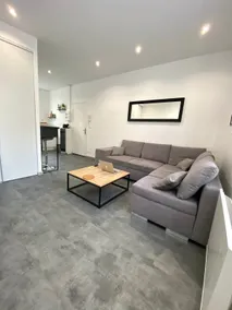 Cormicy apartment, downtown, near ARENA - Image 5