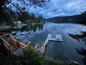 Lakefront • Private Dock • Kayaks • Paddle Board - Image 5