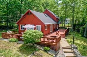 Lake Winnie Cozy Cottage Getaway - Image 3