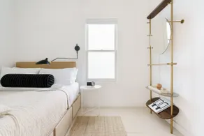 High-style Home near Bishop Arts/Downtown Dallas - Image 2