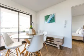 Bondi Beachfront Lifestyle - Ocean Views & Parking - Image 3