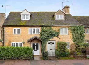 Charming Cottage in Heart of Bourton-on-the Water - Image 5