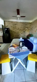 Couple's Suite with Hydromassage Spa near Praia do Rosa - Image 3