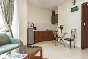 Posh 1 Bedroom Service Apt @ Koramangala - Image 2