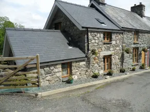 Character riverside long house Mid- Snowdonia - Image 3