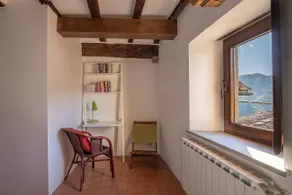The Arches - a beautifully renovated apartment - Image 3