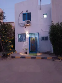 Bedouin-Style mini Villa with Rooftop - Image 3