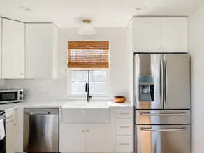Luxury carriage house in Fountain Square - Image 4