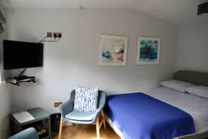 The Snug - Image 2