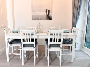Beacon Loft Apt Stylish Central 3-bedrooms for 6 - Image 3