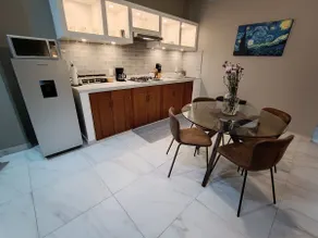 #Cosy and equipped apartment, excellent location - Image 2