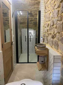 Vaulted studio in the heart of Ardèche - Image 5