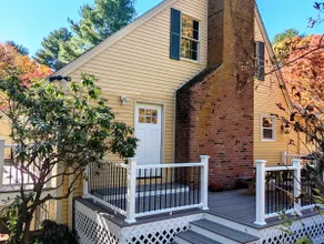 Spacious vacation townhome unit with a pool - Image 2