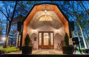 Peaceful Pond Cottage | Sleeps 8 | Nature Retreat - Image 5