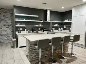 Lovely white grey home 3 bedrooms - Image 3