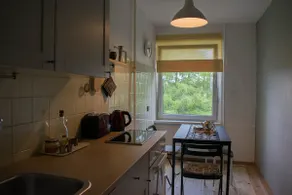 Hillside's Rest Nest - Image 3
