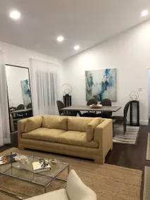 Mayu's House 5 Brickell, 10 Wyndwood, 20 M Beach - Image 2