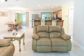 Blue Haven Retreat Spacious 3BR, 2BA Escape - Image 2