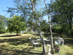 House in the heart of the Châteaux de la Loire - Image 3