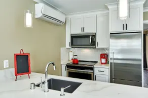 Willow Glen Executive Suite - Image 3