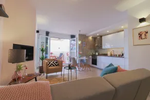 Central•Terrace•4 pers•2 bathrooms•Free parking - Image 2