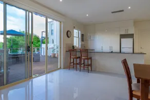 Mount Eliza Sunset Apartment - Image 5
