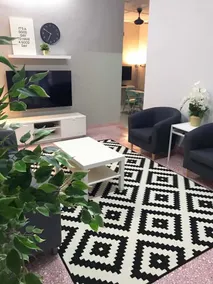 (Muslim Friendly) Modern Cambodian Homestay Senawang - Image 2