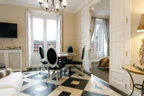 Stylish flat Plaza Mayor, 190 m2, 3BR, 2BTH bright - Image 4