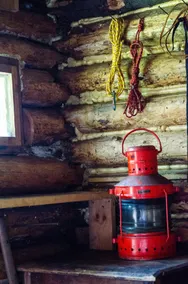 Cabin in the wilderness - emergency shelter - Image 5