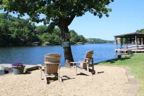 #01 - Lakeside Experience 1bedroom - 2 beds - Image 4